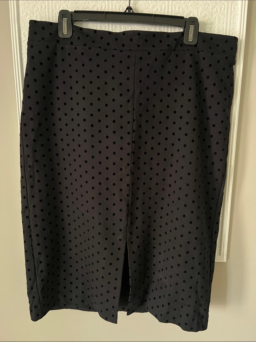 Ann Taylor Black Polka Dot Pencil Skirt